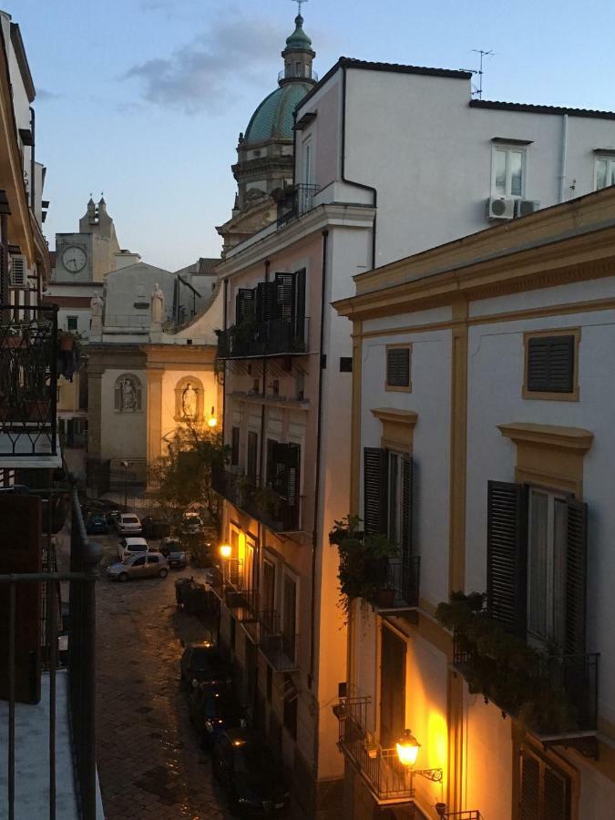 Casa Cecile Apartment Palermo Exterior photo